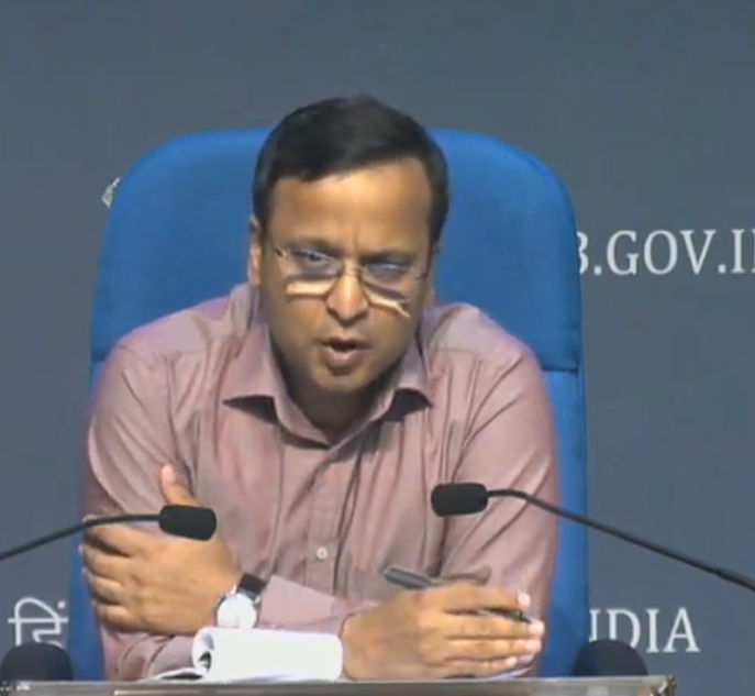 Irrespective of lockdown or not, it is very important that we adopt a behavioural change and focus on  #SocialDistancing, as it is an important component of managing  #COVID2019 which is an infectious disease - JS,  @MoHFW_INDIA  #IndiaFightsCorona