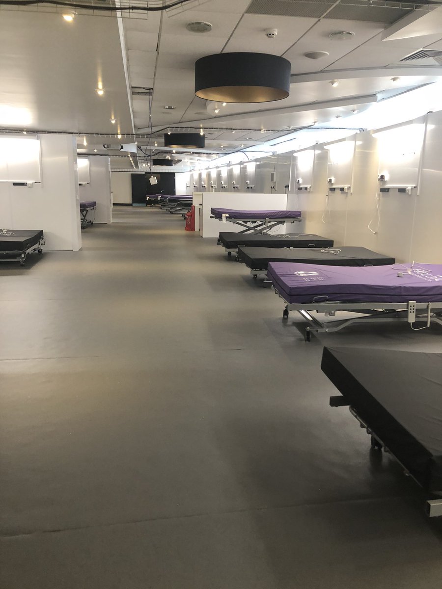 abisimonharris's tweet photo. Absolutely blown away by the progress being made at Dragon’s Heart Hospital this morning - first beds ready for patients - incredible what the team has achieved in 10 days - well done &amp; thank you @CV_UHB https://t.co/3gH6qWjyZp