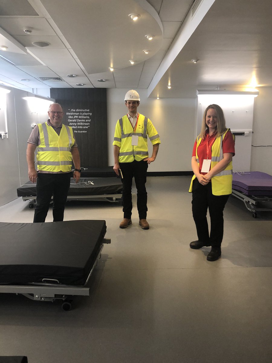 abisimonharris's tweet photo. Absolutely blown away by the progress being made at Dragon’s Heart Hospital this morning - first beds ready for patients - incredible what the team has achieved in 10 days - well done &amp; thank you @CV_UHB https://t.co/3gH6qWjyZp