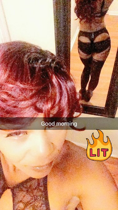 Good morning @vida_valentine #sellingpics https://t.co/qObJhZ917k https://t.co/vg5HkzZMhT<a class="tags" href="/tag/vida_valentine">@vida_valentine</a><a href="/tag/sellingpics"class="tags">#sellingpics</a>