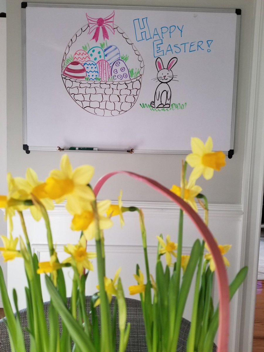 TwoCentsAlexa's tweet photo. To all our users, #HappyEaster https://t.co/5sB9ev2vnv