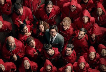 You're an aspiring criminal, you have been given a chance to join one of these criminal gang crews: what's your pick?- The PI crew// Prison Break- Samcro crew//Sons of Anarchy- The Shelbys// Peaky Blinders- The eight robbers// Money Heist