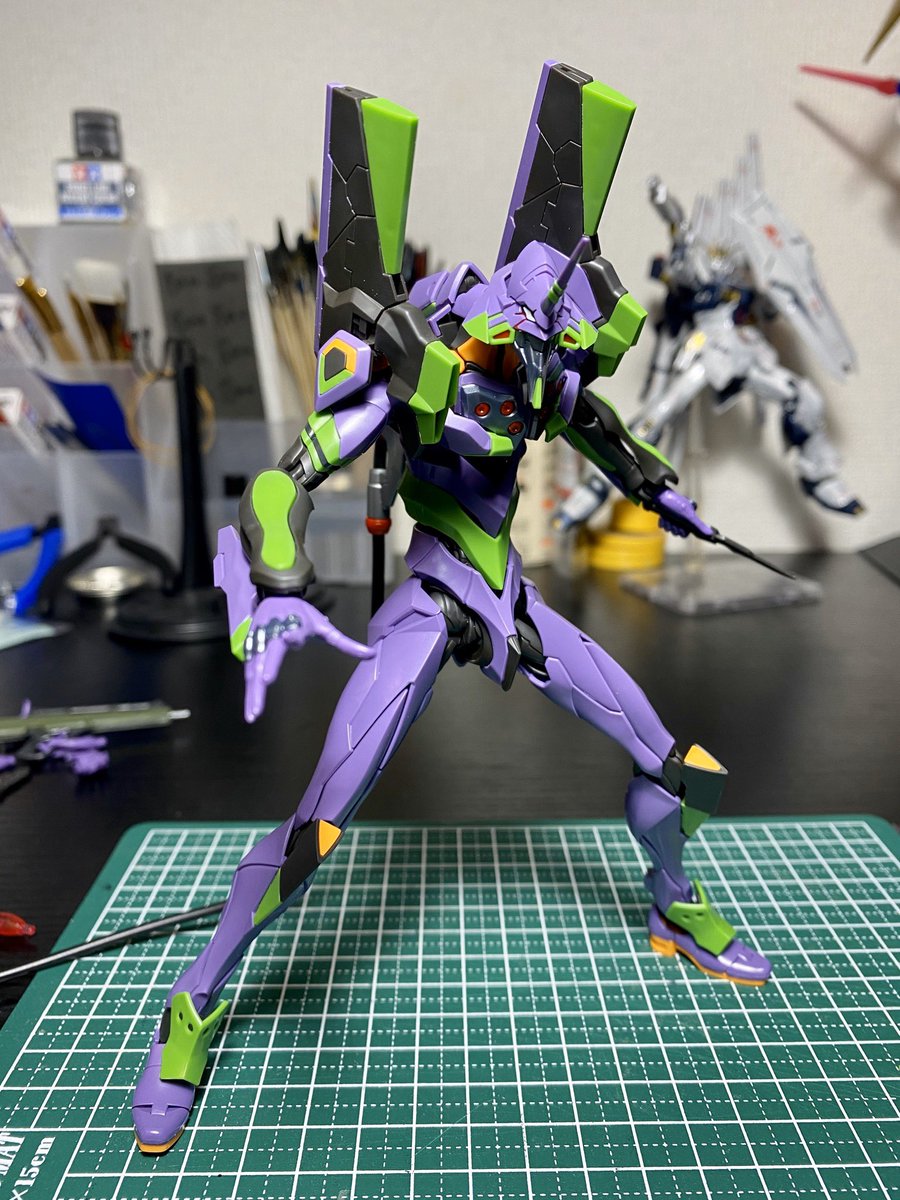 そっか いやぁ 素組みでこのクオリティは凄すぎる めちゃくちゃ可動域広いし初号機フィギュアの中で1番ビジュアル好み ただ一つ腕がちょっと太く見えるのだけが気になるけどそれ除けば完璧 これは是非6号機出して欲しいなぁ そっか いやぁ 素組みでこのクオリティは凄すぎる めちゃくちゃ可動域広いし初号機フィギュアの中で1番ビジュアル好み ただ一つ腕がちょっと太く見えるのだけが気になるけどそれ除けば完璧 これは是非6号機出して欲しいなぁ