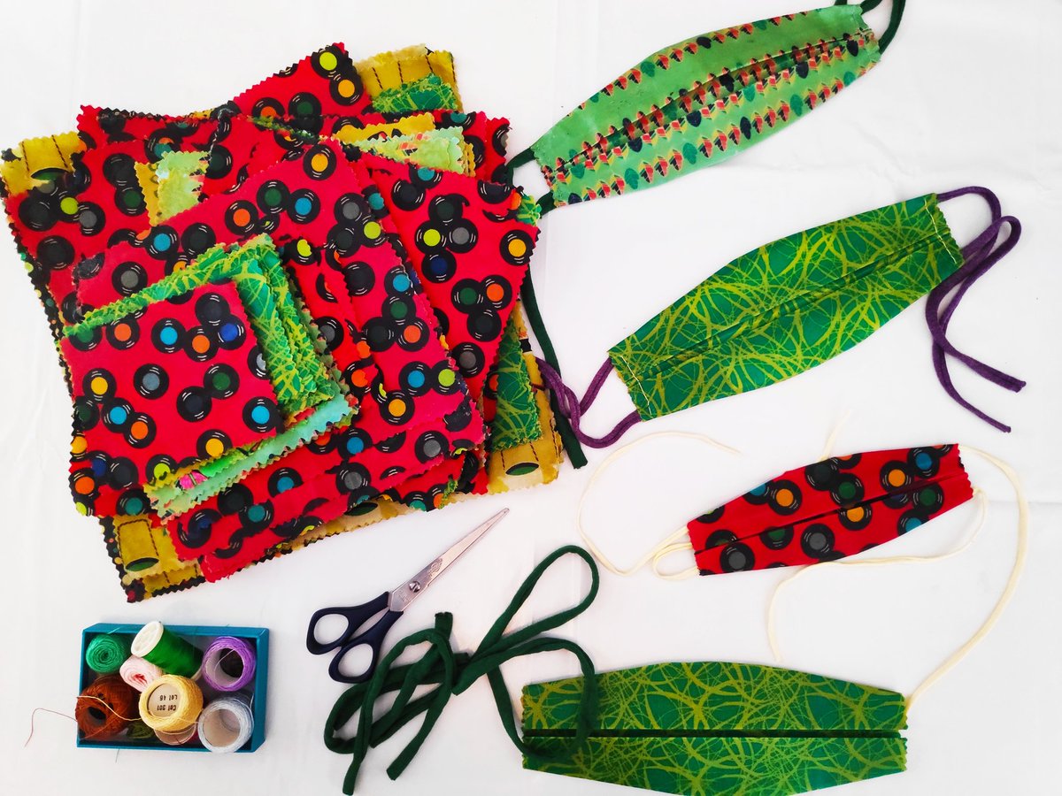 En <a href="/ElAbejar/">El Abejar</a> hemos reutilizado nuestras telas enceradas para envoltorios de alimentos y las hemos transformado en mascarillas contra el #covid19. ¡Son muy cómodas y fáciles de hacer! Te las presentamos en este vídeo 👉youtu.be/FWwM81yROmQ

#YoMeQuedoEnCasa #MascarillasCaseras