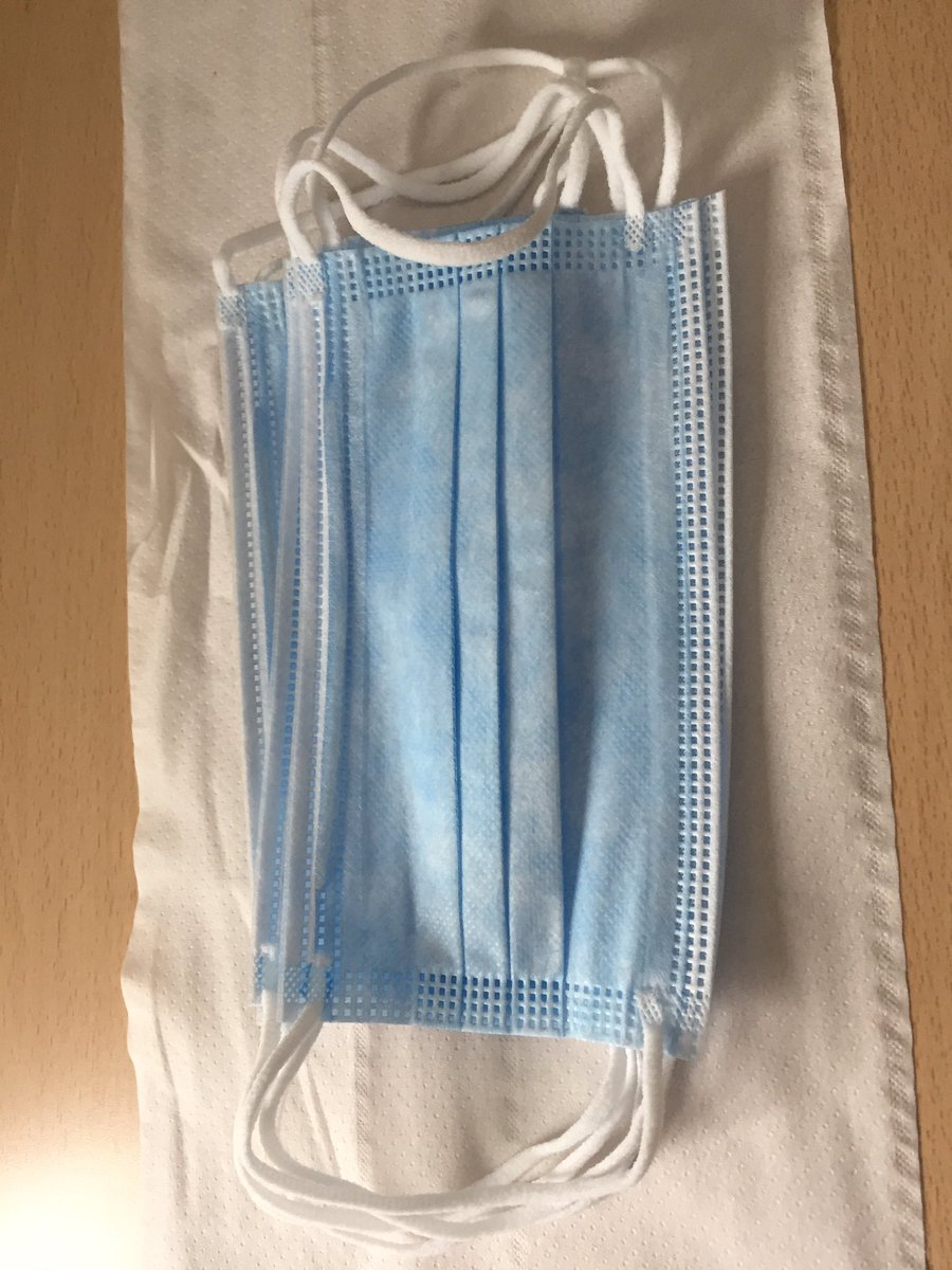 adadecarom's tweet photo. En tiempos de #COVID19 los pacientes ya no regalan 🍫 nos regalan.... https://t.co/xIhfPjfUj8
