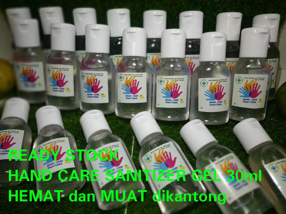 MeowJohan's tweet photo. Bantuin teman jualan handsanitizer.
Murmer banget.
Silahkan di order dm saya gpp. Anaknya cakep yang jualan...
Serius

Dm ya

#handsanitizer #LawanCoronaBersama 
#StayAtHome https://t.co/1I9njumhgK