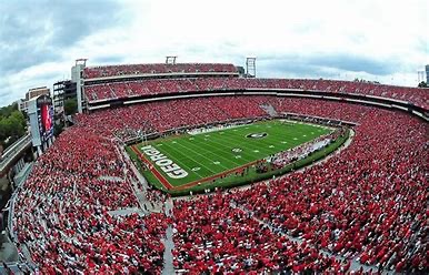 MammaeJoe's tweet photo. Blessed to recieve an offer from Georgia!!! #GoBulldogs https://t.co/6D6YZJxb9B