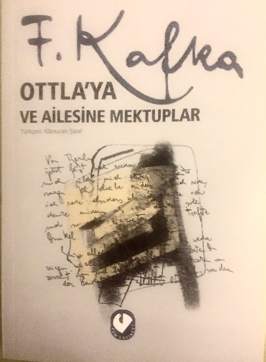 BuketUzuner's tweet photo. #kafka yazar olmak isteyen gençlerin okuması gereken yazarlardan biri kuşkusuz. #MilenayaMektuplar bilinir ama kızkardeşi #Ottla için yazdıkları pek bilinmez. Yeni baskısıyla yeniden okuyorum. Hem de #KamuranŞipal çevirisiyle.
Meraklısına öneririm. @CemYayinevi https://t.co/niGU45z0Ej
