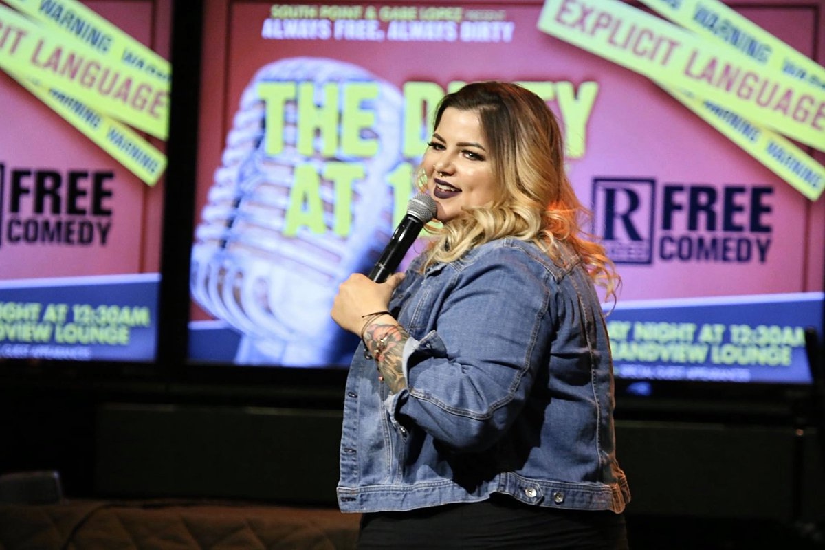 thedirtyat1230's tweet photo. Today #Featured #Comic is always evolving and busy @jozalynsharp Check out her website and join in. https://t.co/raReCTAgGo for t-shirts, her #Vlog #BeautyBarbarian, @risetooffend @filthfactoryLV @laughedoutfest and #StandUp videos to laugh. #SupportAComic #ComediansAreEssential https://t.co/Owqd9cNdn9