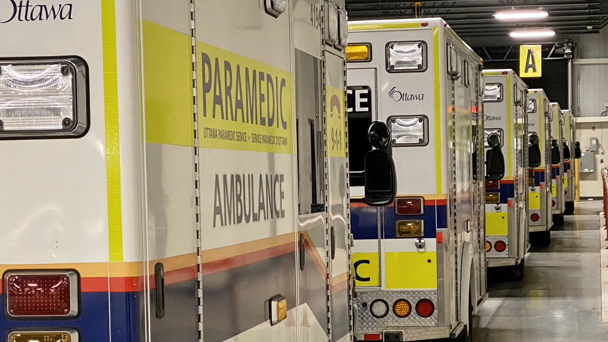 Our <a href="/OttawaParamedic/">Ottawa Paramedic Svc | Service paramédic d'Ottawa</a> night shift is ready to deploy. #BeSafe !