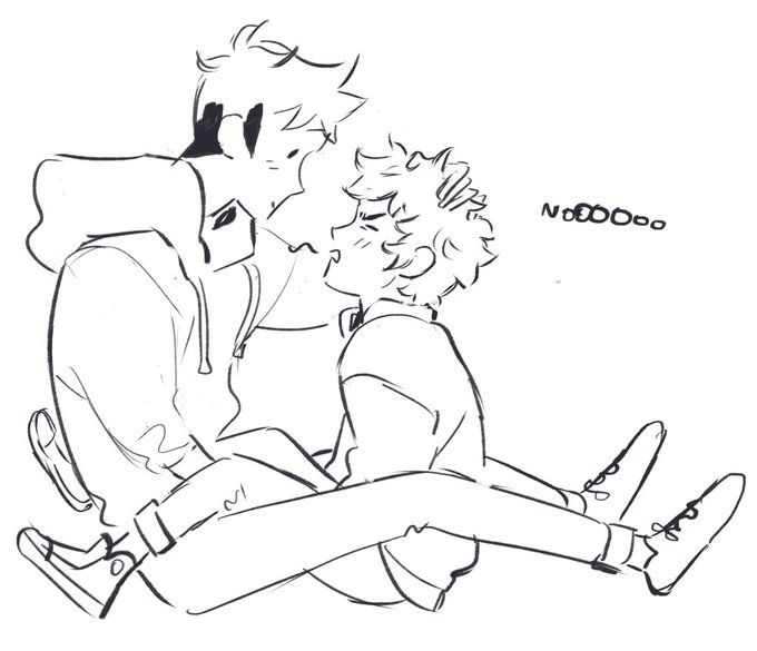 old mordecai/rigby doodle that has been sitting in my photo album for so long ajjdjsj 