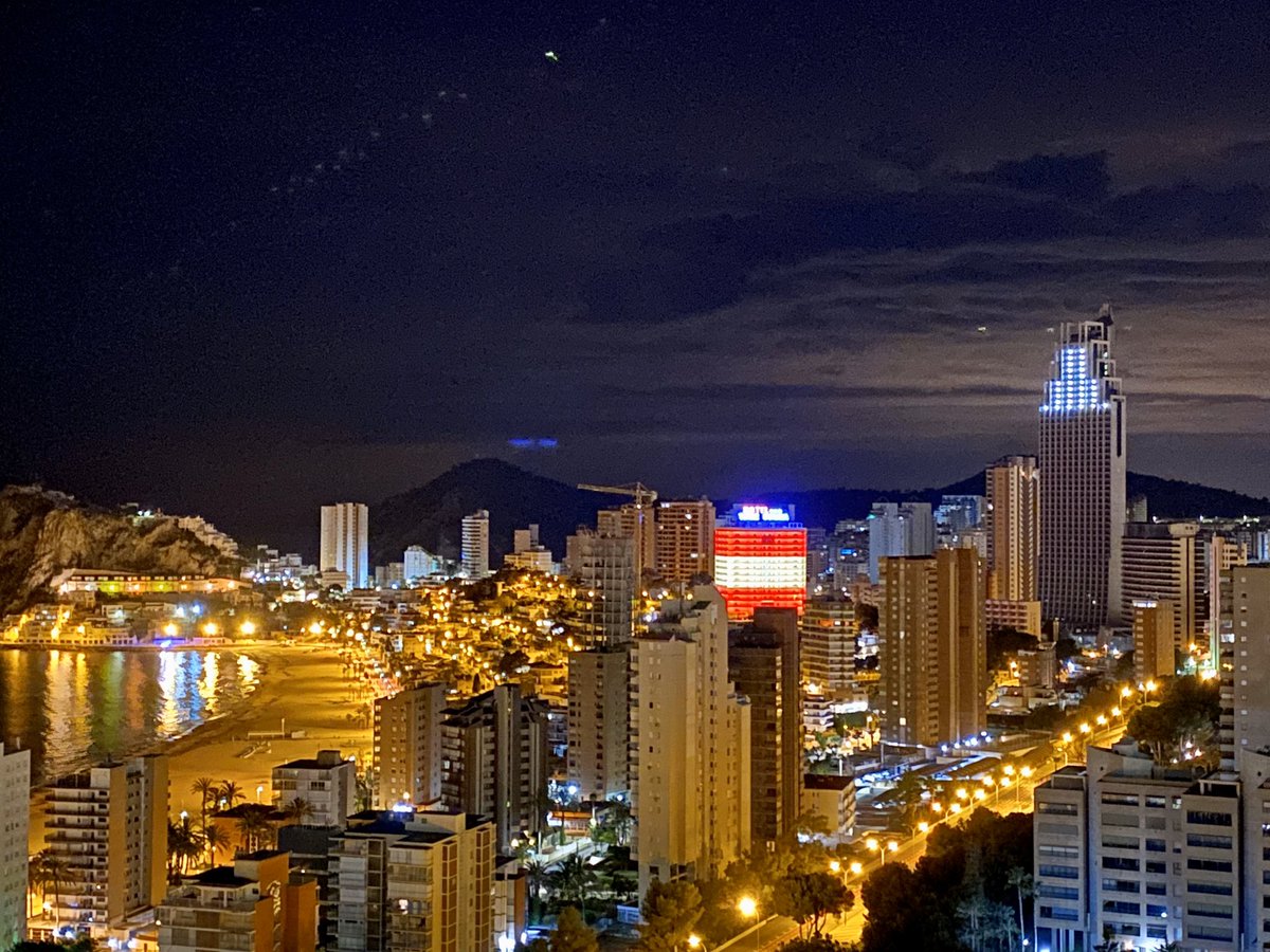 B E N I D O R M ❤️