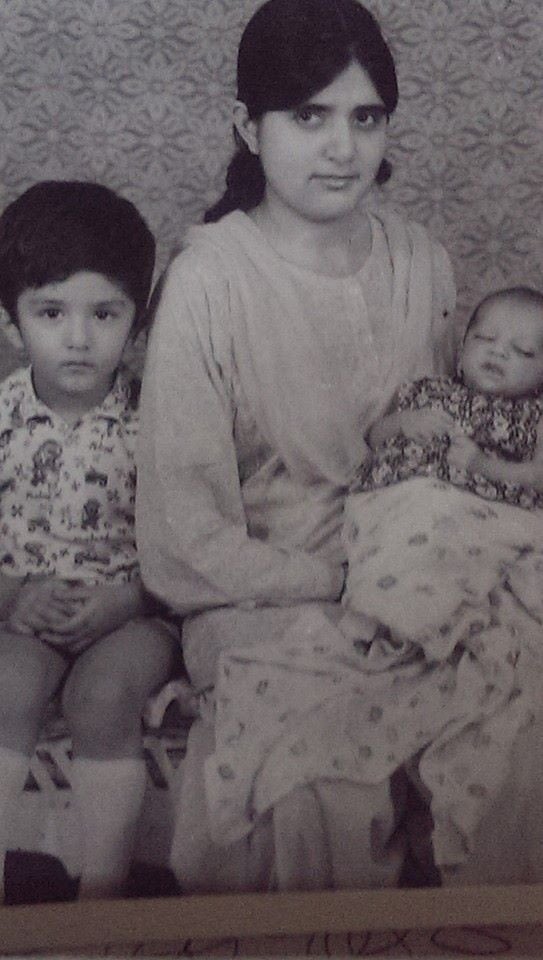 qureshik74's tweet photo. Accidentally deleted this. This is my brother and I with my Amma in 1977. 

Love you Amma ❤️

#MeAt3 https://t.co/njcxIhLy32