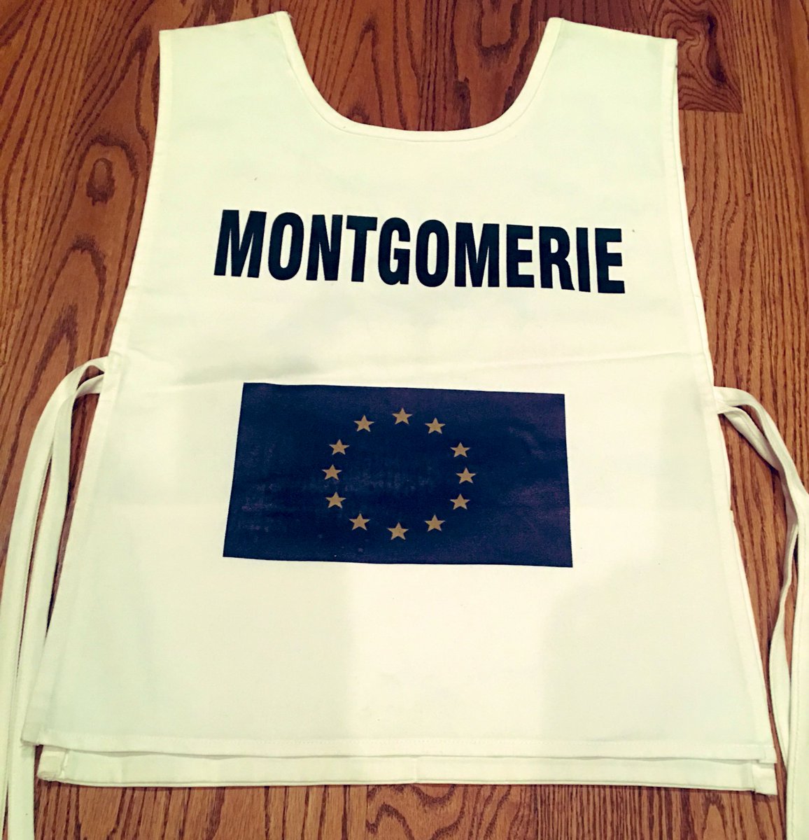 23 This is a piece of <a href="/RyderCupEurope/">Ryder Cup Europe</a> history looks amazing 2004 @montgomeriefdn signed by whole european team!! MASSIVE thanks to his caddy Alastair Mclean Very generous!! please RETWEET