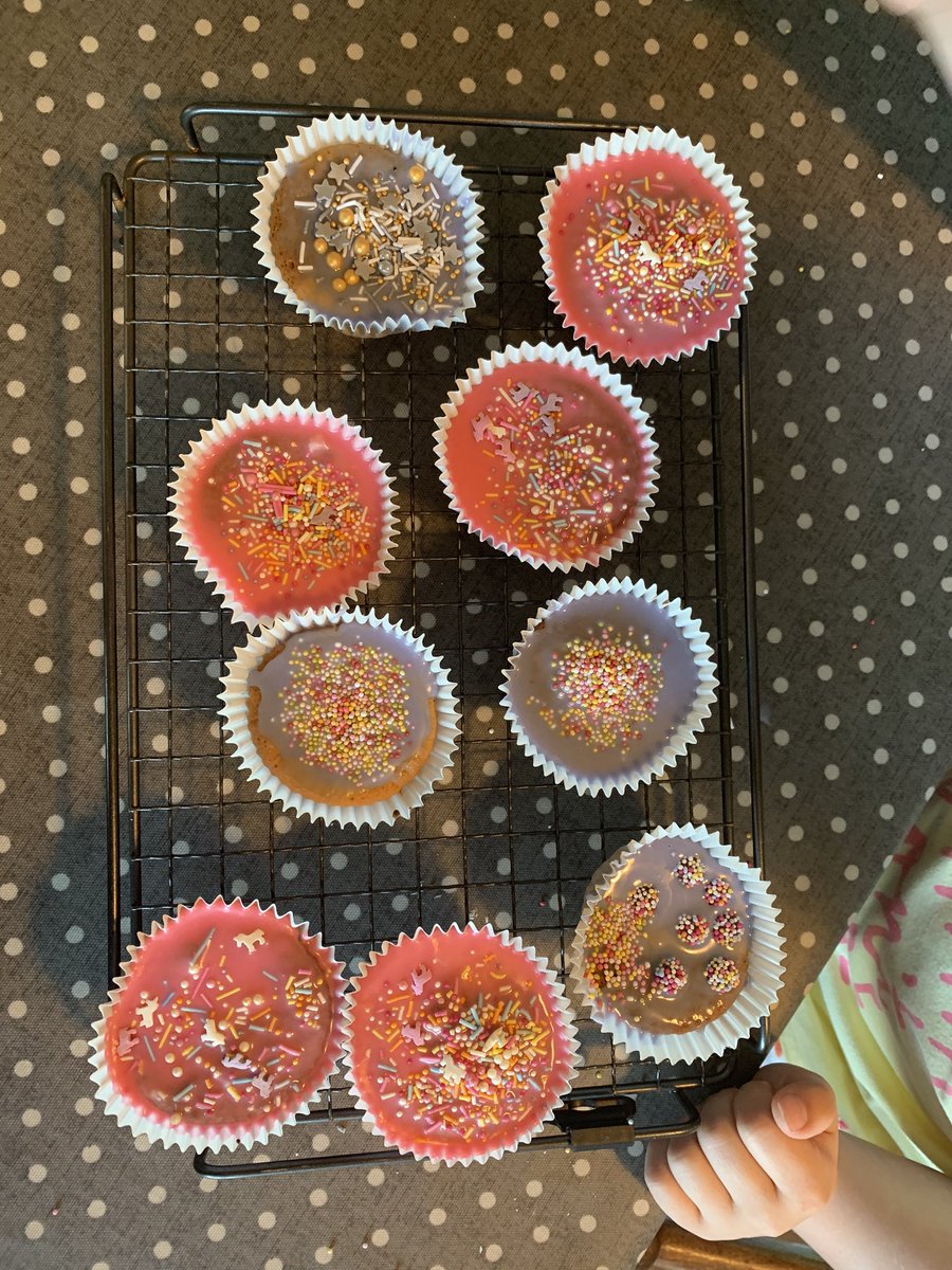 Lupton_Sedbergh's tweet photo. Tilly’s rainbow cakes have gone down a treat! 🧁🌈 (they’re rainbow on the inside!) @Sedbergh_Prep #DeeCSPS https://t.co/PNMQsFNLcx