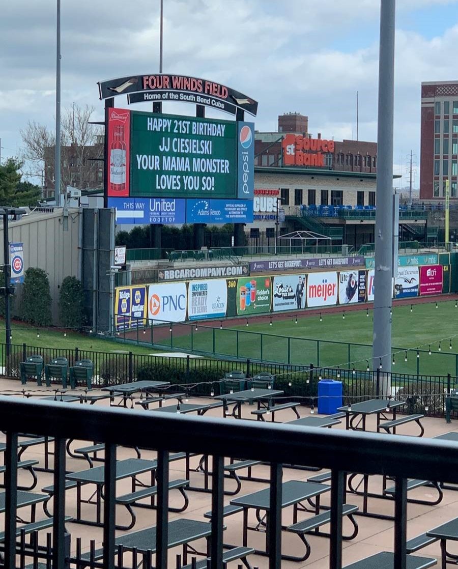 Ivy_BerlinPlace's tweet photo. When one of our residents has a son with a birthday coming up! Wishing him the happiest of birthdays this month! #Community #FourWindsField #IvyLiving #DTSB #SouthBend https://t.co/Rjl2Giy5Cx
