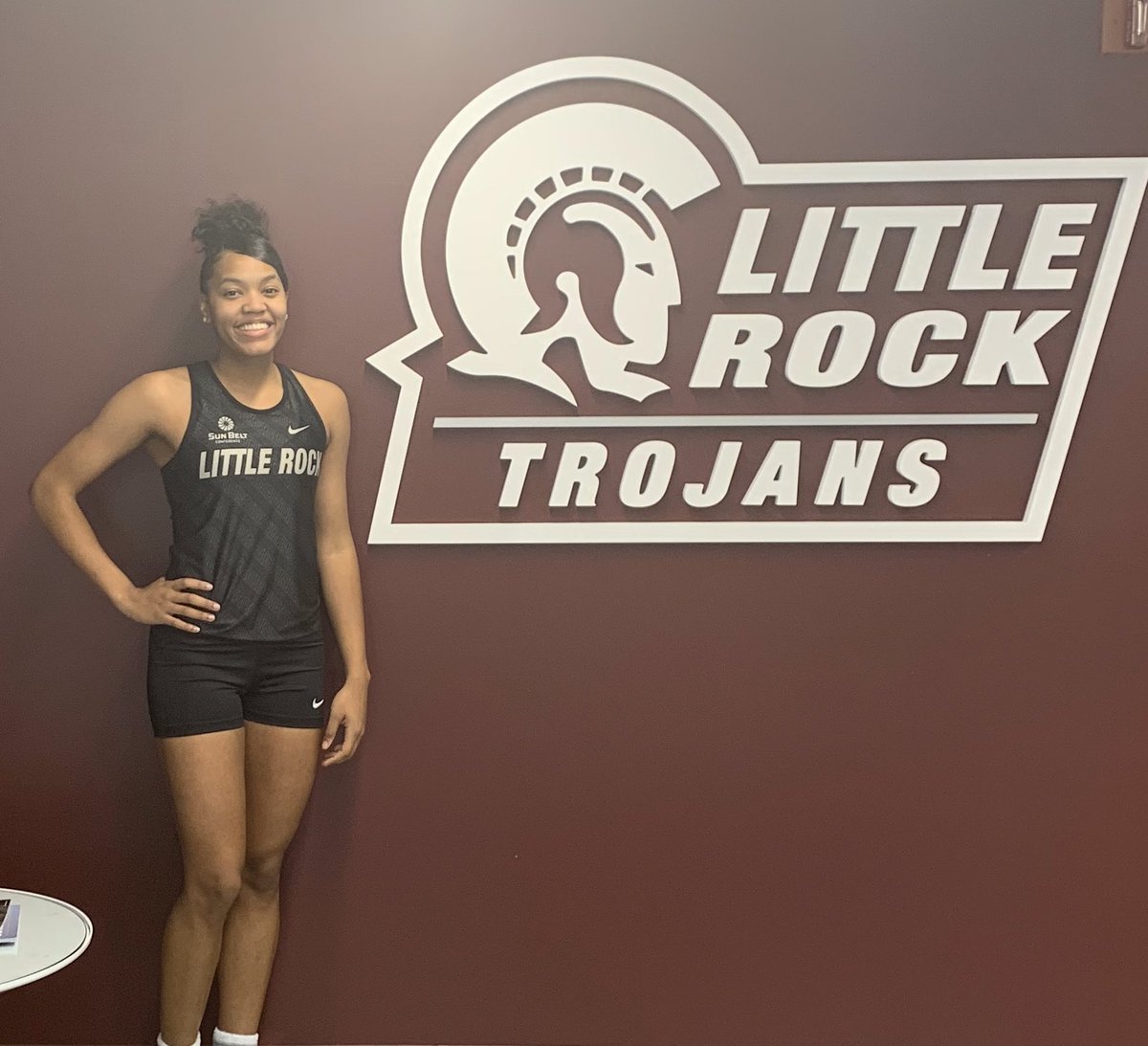 teresa66090733's tweet photo. I would like to announce that I will be continuing my track career at the University of Little Rock Arkanas‼️@LittleRockTFXC https://t.co/NNu1Ba7yBh