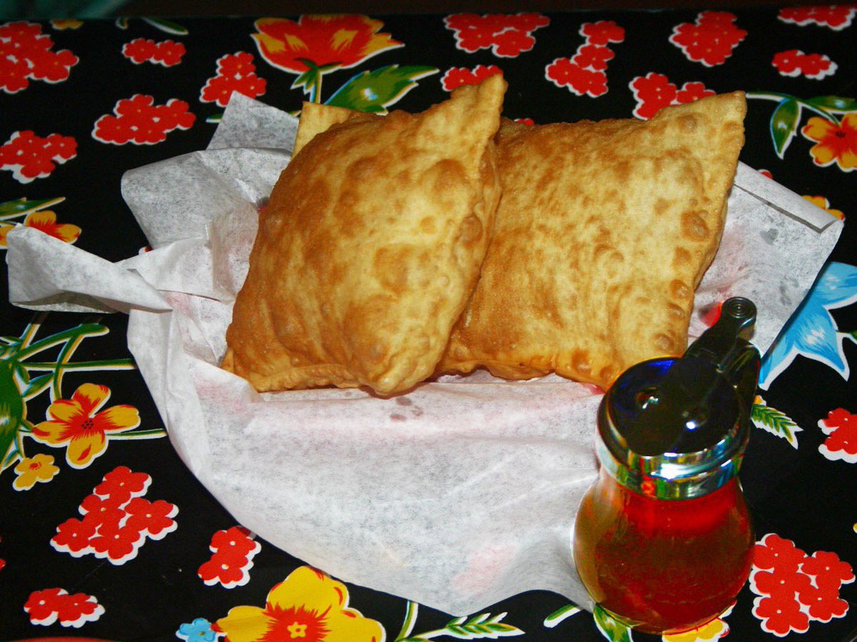 Don’t forget the Sopaipillas! Call your order in for curbside take out at 575-524-3524 or online here laposta-de-mesilla.com/la-posta-expre…