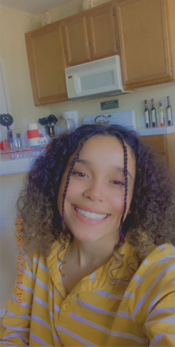 siierahhh's tweet photo. two filters, two locations #itstheLGBTQ https://t.co/BVJAZ8ecVR