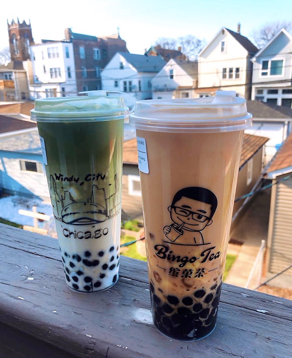 bingoteachicago's tweet photo. Have a happy Sunday in quaran-tea-ne 🥤🤍 [ #Repost 📸 @lexeatsworld ] #BingoTeaChicago .
.
.
.
#BingoTea #TeaPuns #AloneTogether #StayHomeSaveLives #Chicagogrammers #Chicago #PlacesToBe #QuarantineLife #FlattenTheCurve #Delivery #BobaLove #LiveLoveBoba #SundayVibes #TaiwaneseTea https://t.co/pELAXATsPd