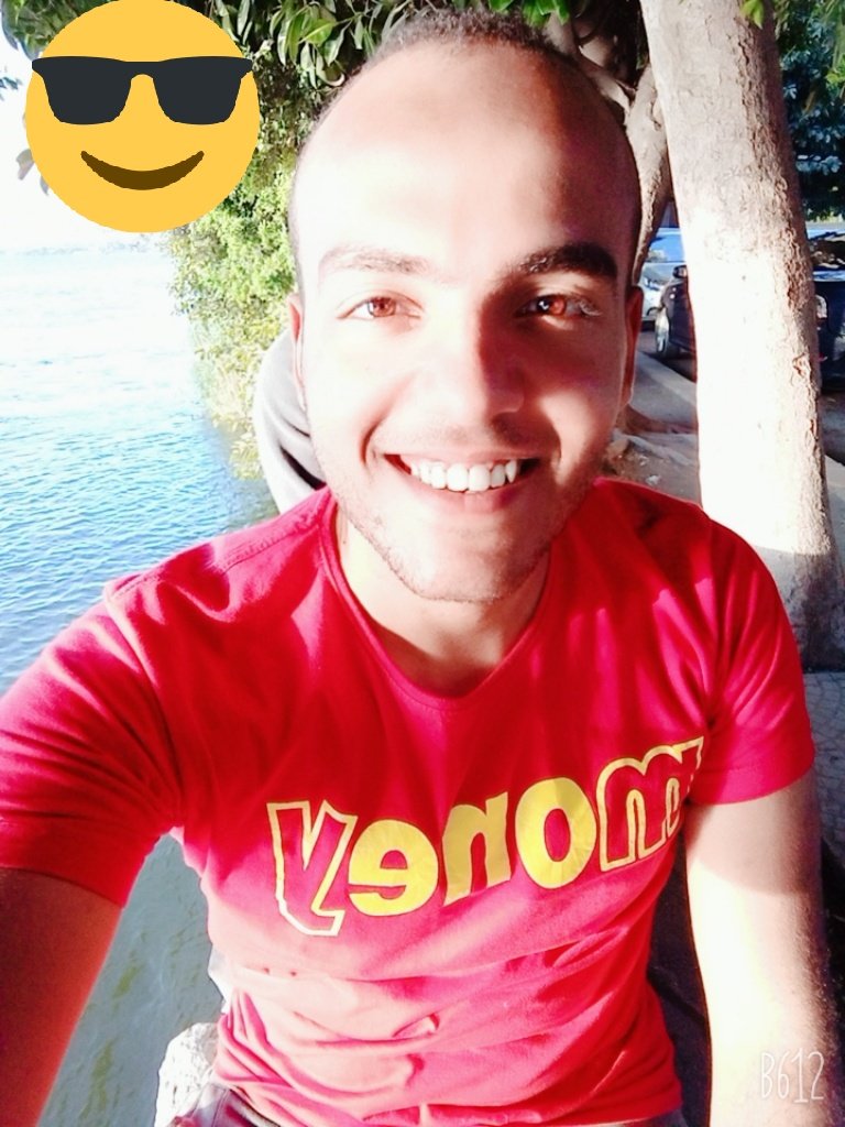 HiMA1641995's tweet image. انا ممكن اعقدكو عيون 😂
#Eye_challenge