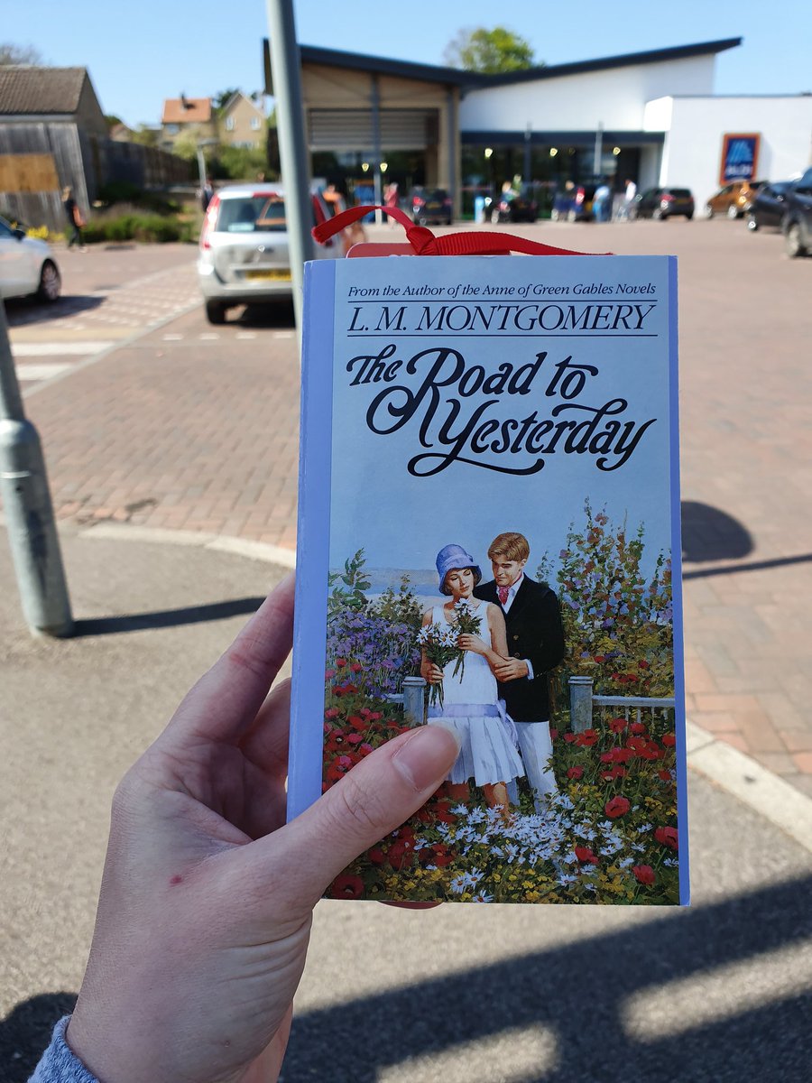 teishb89's tweet photo. Social distancing in the queue at Aldi the other day gave me time to do some reading. #SocialDistance 
P.S. When all of this is over: who wants to join me in PEI? https://t.co/p7p6Y8Jkv4