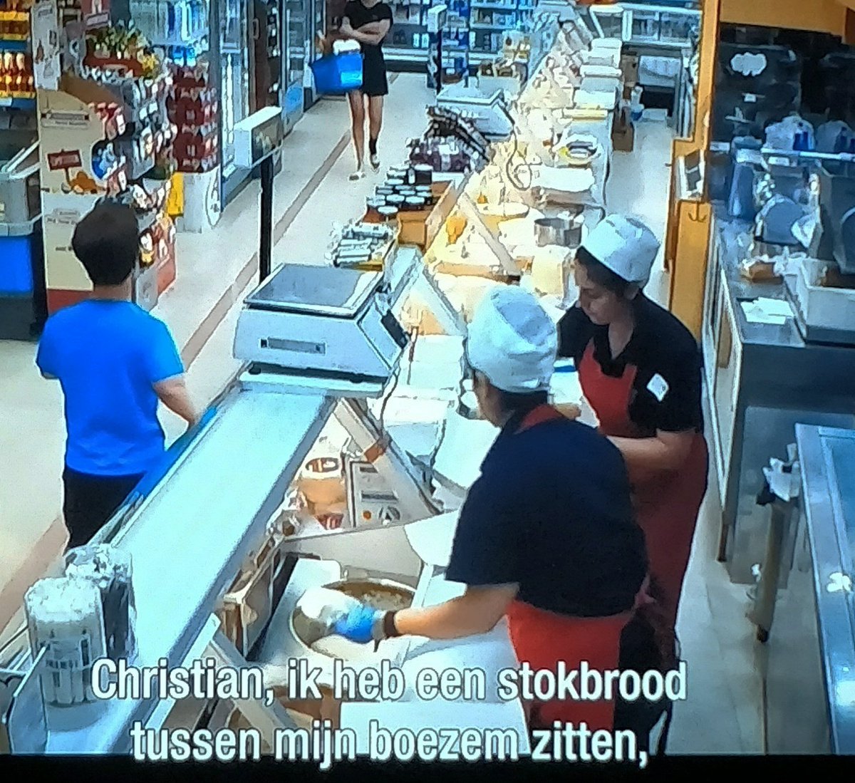 JLoeys's tweet photo. #DeMol
Wanneer je nog nooit aan sexting hebt gedaan maar nu moet je wel: https://t.co/snTjMntBxh