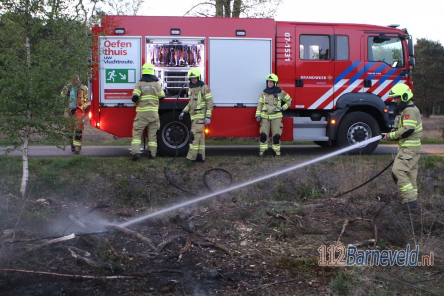Beginnende heidebrand in #Nijkerk snel onder controle. 112Barneveld.