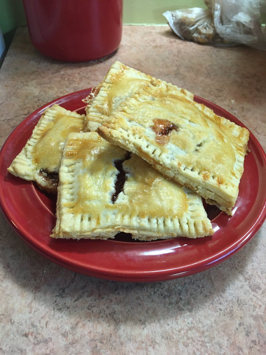Kate St. Cyr (@katestcyr2) on Twitter photo Day 2/7: #mylifeinpictures. Rules: no words, no people. I was challenged by <a href="/shelbysturrock/">Shelby L. Sturrock</a>. I challenge <a href="/QuKatQu/">Kathleen Qu</a>. Day 2/7: #mylifeinpictures. Rules: no words, no people. I was challenged by <a href="/shelbysturrock/">Shelby L. Sturrock</a>. I challenge <a href="/QuKatQu/">Kathleen Qu</a>.