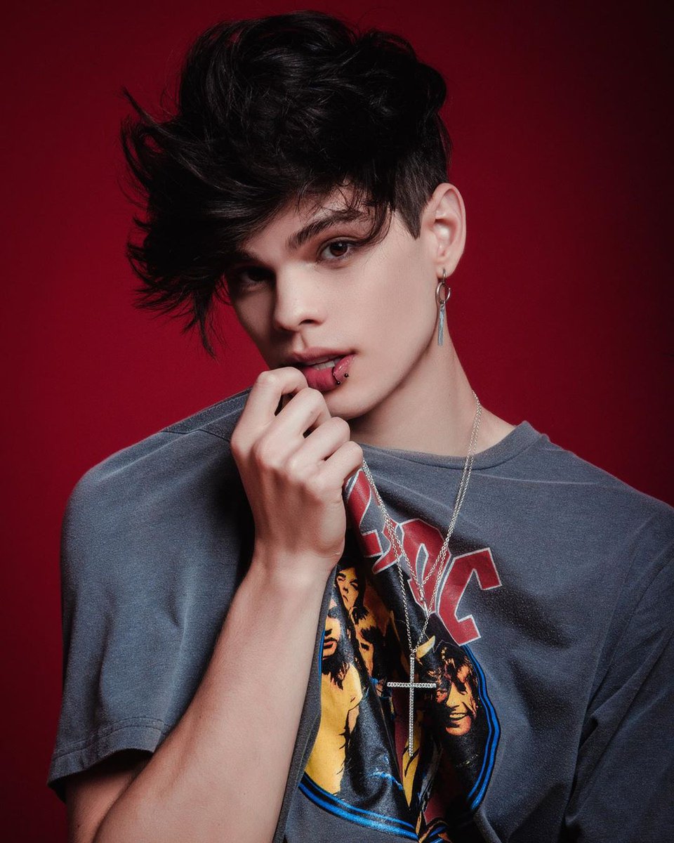 𝔒𝔩𝔞𝔣 𝔡𝔢 𝔄𝔯𝔢𝔫𝔡𝔢𝔩𝔢 tweet media