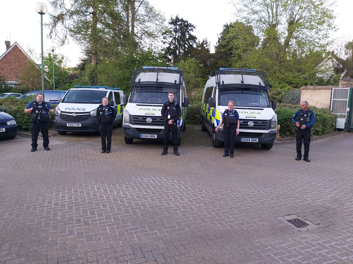 So tonight I got to interrogate our  new #PoliceCommunitySupportOfficer <a href="/AlfieBrown/">Aka Alfie’s a boys name</a> whose joined #BraintreeAndUttlesfordDistrict he'll be based at <a href="/Uttlesford/">Uttlesford</a>
Welcome to the team!!👮🏻‍♂️🙌🏼
#JoCooperInterigation #Passed
@EPUttlesford
@EPBraintree 
@PCSOMikeODS