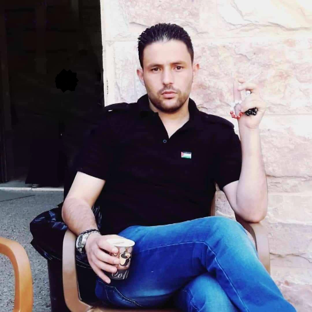 baselalsaify2's tweet photo. *

#كن_نيزكآ_أذا_تحتم_عليك_السقوط  😉 😉

* https://t.co/9oVoOHLorv