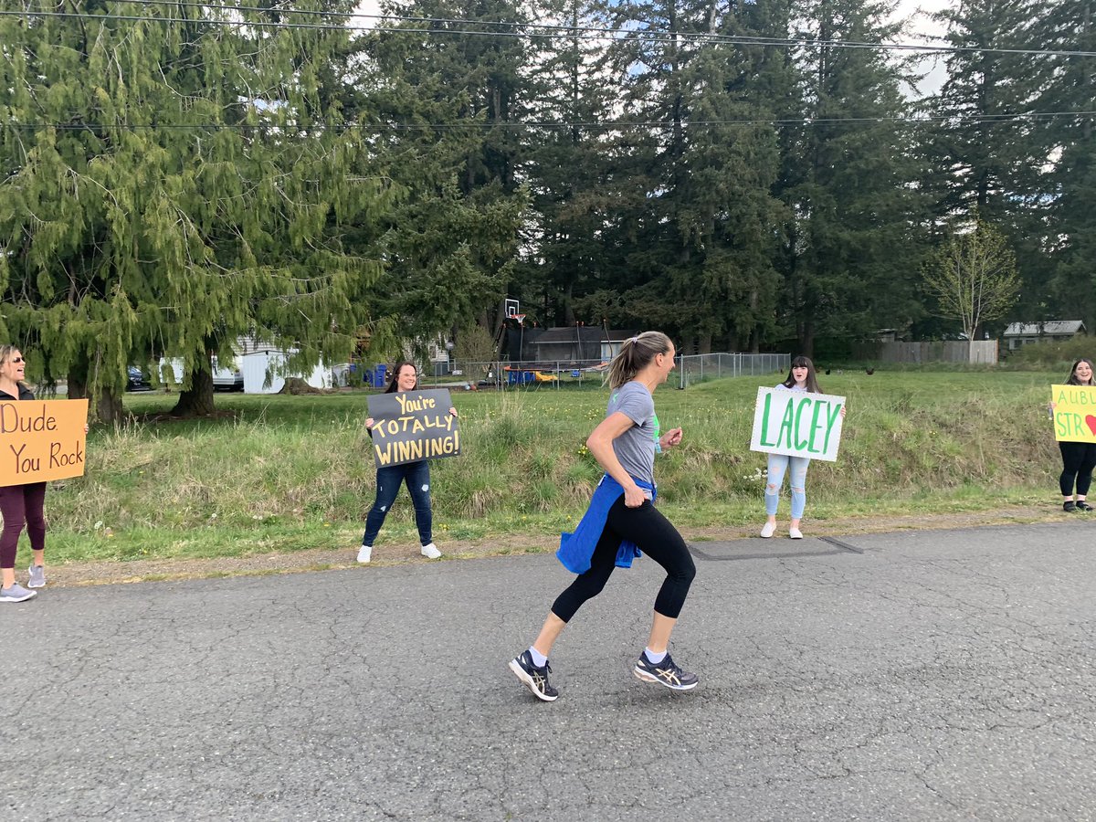 ChrisEgan5's tweet photo. Pretty awesome day in Auburn as family and friends help a @AuburnHigh teacher and coach celebrate her 40th birthday. Lacey Way qualified for the @bostonmarathon and was hoping she’d be in Boston tomorrow running the race, today Auburn becomes Boston! Story at 5:45 @KING5Seattle https://t.co/SXmKFLZEzq