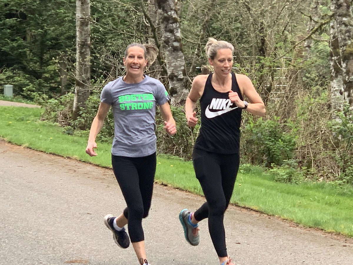 ChrisEgan5's tweet photo. Pretty awesome day in Auburn as family and friends help a @AuburnHigh teacher and coach celebrate her 40th birthday. Lacey Way qualified for the @bostonmarathon and was hoping she’d be in Boston tomorrow running the race, today Auburn becomes Boston! Story at 5:45 @KING5Seattle https://t.co/SXmKFLZEzq