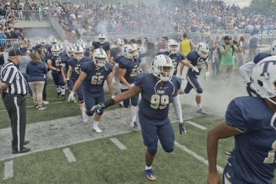 brady_ingalls's tweet photo. Thank you to @CoachAbbs, I have received my first offer to play football @TrineThunderFB #GoThunder https://t.co/KHxFMNENlc