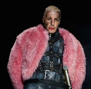 azastyles Till Lindemann pink coat 