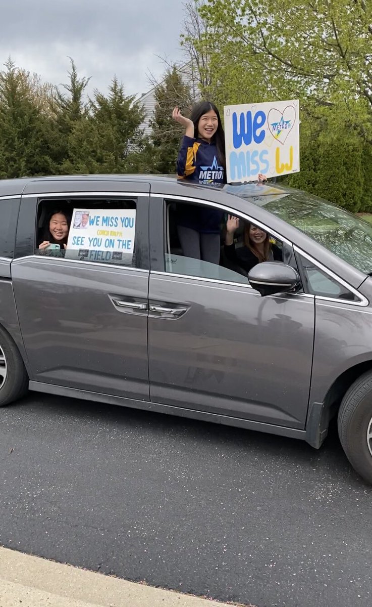 metrohockeyclub's tweet photo. This afternoon Metro HC athletes, alumni &amp; their families ambushed Coach Ralph with 50 car get well parade through his neighborhood. A big thank you to everyone for their prayers, well wishes &amp; support. We will all be back together on the field soon! #MetroFamily https://t.co/AkdZcUmmlg