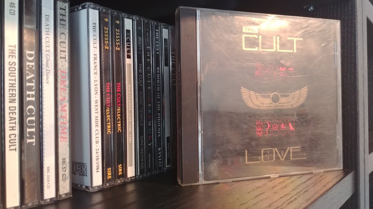 JamesFarley33's tweet photo. #timstwitterlisteningparty #thecult #love #bigneonglitter https://t.co/psofumRD1F