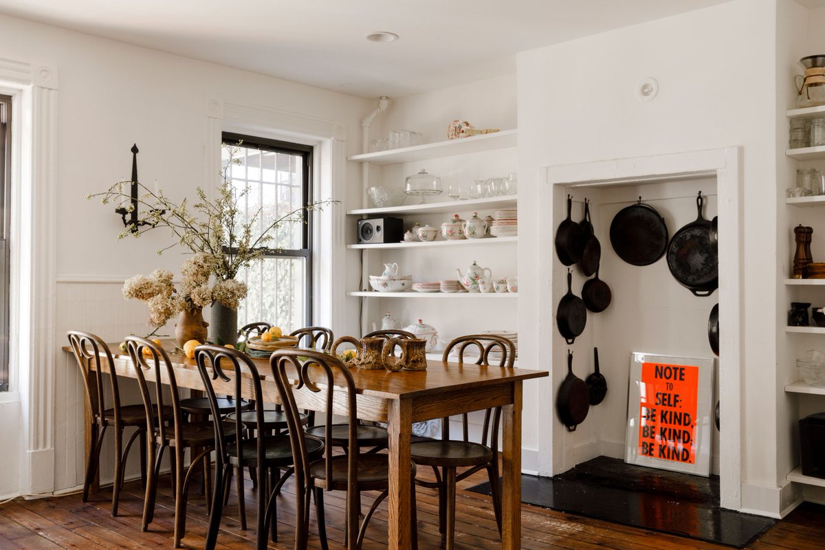 ArchDigest's tweet photo. "Doing a project like this by yourself, without a contractor or architect, can be overwhelming...But you learn a lot along the way, and in the end the result is extremely fulfilling."

See more of this personal family home in NYC here: https://t.co/xpf5aPtnMB https://t.co/qwwV4GeKqq