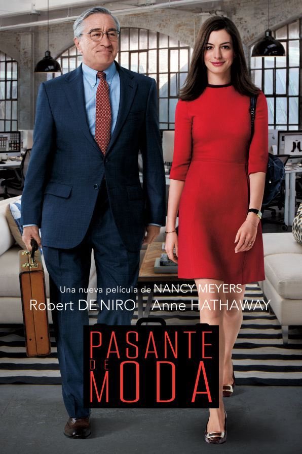 Nuestra recomendación de hoy es #PasanteDeModa o #TheIntern , comedia dirigida por #NancyMeyers y protagonizada por #AnneHathaway y #RobertDeNiro. 
La película cuenta la historia de una exitosa mujer a cargo de una empresa virtual de venta de ropa,