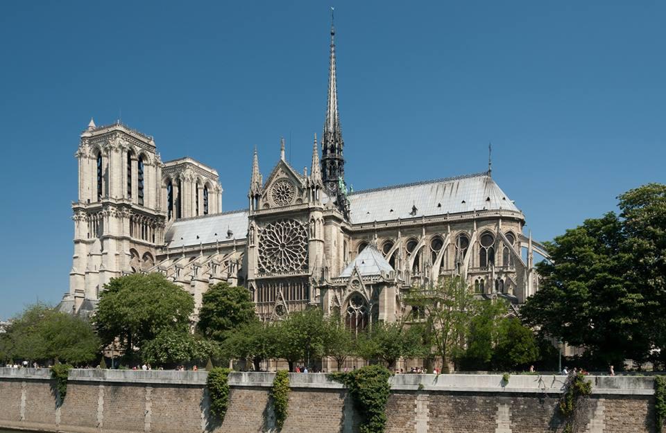 This is all to say that there was a large pool of various extremists—anarchists, feminists, radicals of other persuasions—who might have an interest in attacking a monument of massive symbolic importance.