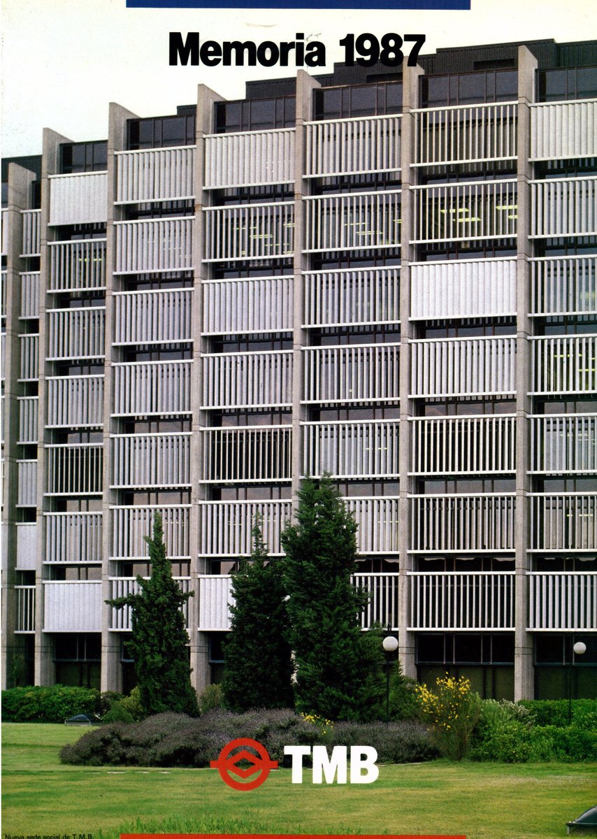 Estoy haciendo un dossier para la web sobre las oficinas centrales de <a href="/TMB_Barcelona/">TMB</a>?  Sabéis de donde vienen el apodo de 'Bunker' a las oficina de la calle 60 de #ZonaFranca? En el año 1987 se concentraron todas las oficinas de bus y metro allí. Tenéis alguna anecdota mas?