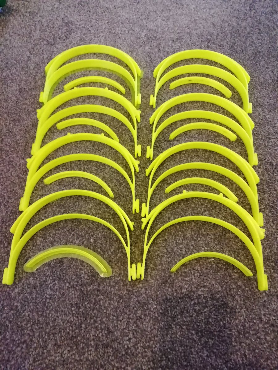 UCA_Technicians's tweet photo. Term starts again for @UniCreativeArts tomorrow but our Technicians have been hard at work over the Easter break, 3D printing components for face shields which will be compiled at a central hub and distributed to NHS and care workers. 1/2 https://t.co/cyS15Ldgx1