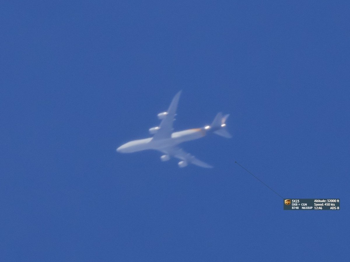 stedur93's tweet photo. Since we're in lockdown and I can't go spotting, I'm having some fun trying to get some good shots of the many cargo aircraft (mainly Boeing 747s) flying over me in the last few days. Flight info from #RadarBox24. #Boeing747 #QueenOfTheSkies #avgeek https://t.co/WhmB0vJ9nB