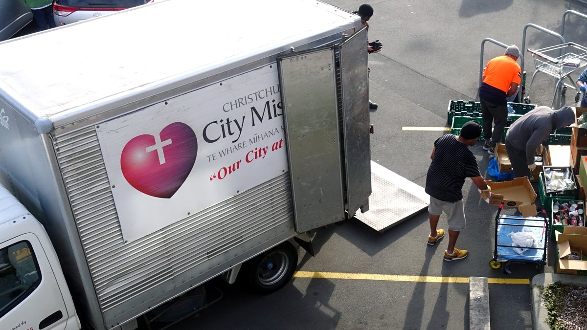 We were battling on to get huge amounts of food out to the community but we needed help. The men in our emergency accommodation came to the rescue. These guys are putting in the hard yards stacking and sorting food. Men who need the most help, are helping others.