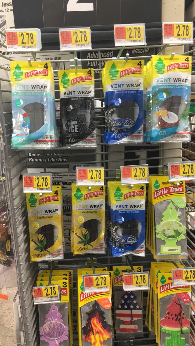 MEROMERMX's tweet photo. #LittleTrees #CarFreshner #airfreshener 🌲😀🐼 https://t.co/1n2oQlKBh9