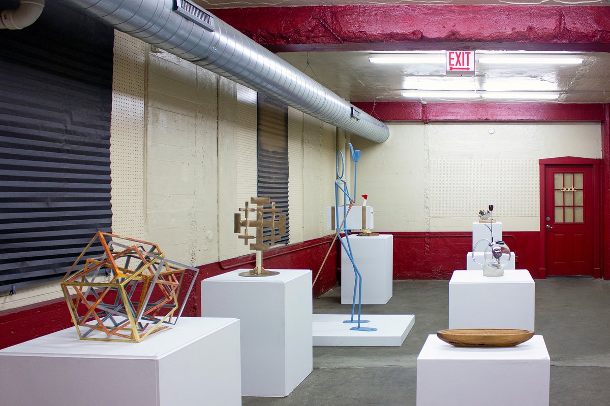 ChicagoIADC's tweet photo. 📸Snapshots from CIADC Gallery Exhibition📸
#ciadc #metal #metalworking #forging #casting #metalcasting #woodwork #wood #technology #cncmachine #objectdesign #chicagomakes #chicagoartists #industrialarts #chicagoindustrialarts #chicagoindustrialdesign https://t.co/SHNOE17634