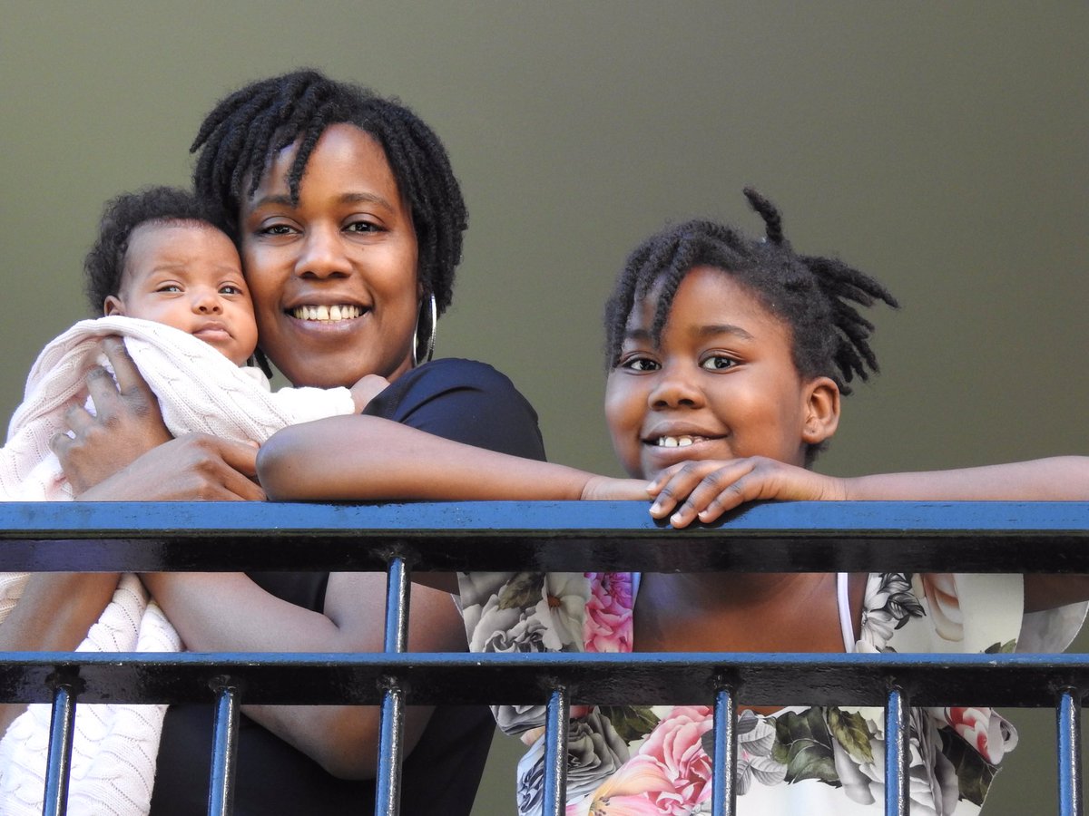 Little Elliayana was born a few weeks before lockdown. You may recall I did her Mum’s pregnancy shoot and newborn shoot. Today I popped by to say hello and see if they needed anything.  #LoveInATimeofIsolation   #LoveInATimeofCarona   #BalconyPortraits  https://www.instagram.com/p/B_LS2--...