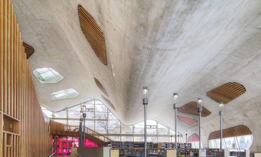 ArchandUrban's tweet photo. Jasper Place Branch Library / HCMA/Dub Architects.

Architects: HCMA/Dub Architects
Area: 1400.0 m²
Year: 2012
Photographs: Gerry Kopelow https://t.co/Cahe3b22ju