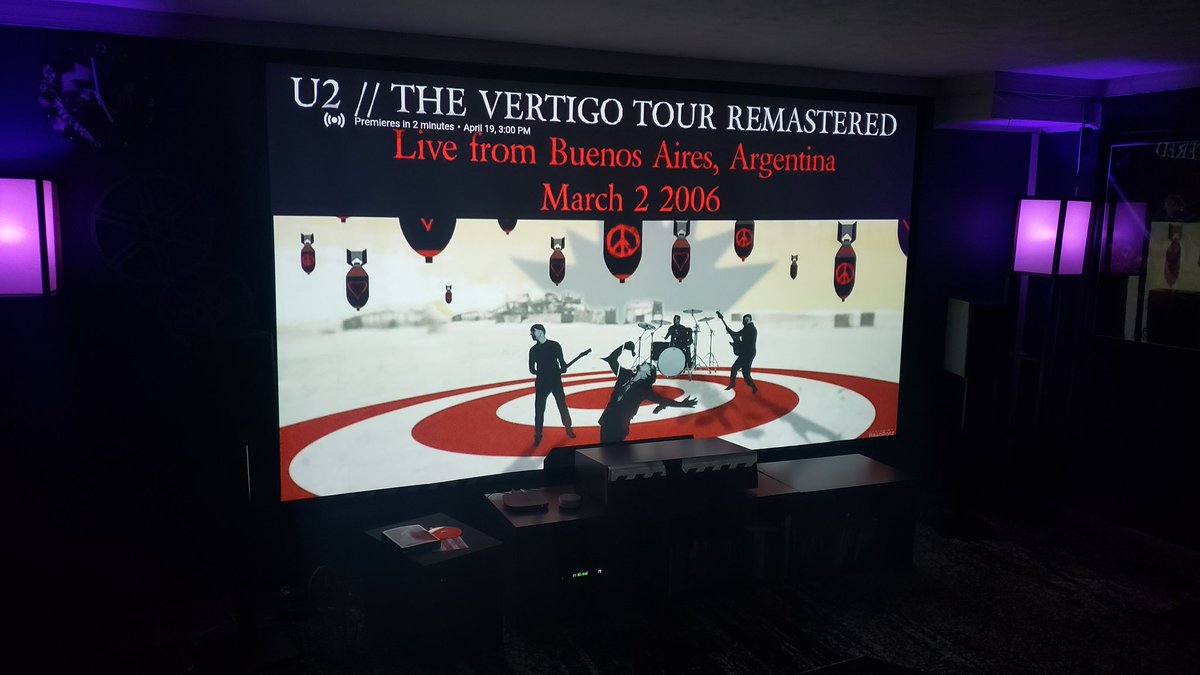 the U2 blue room tweet media